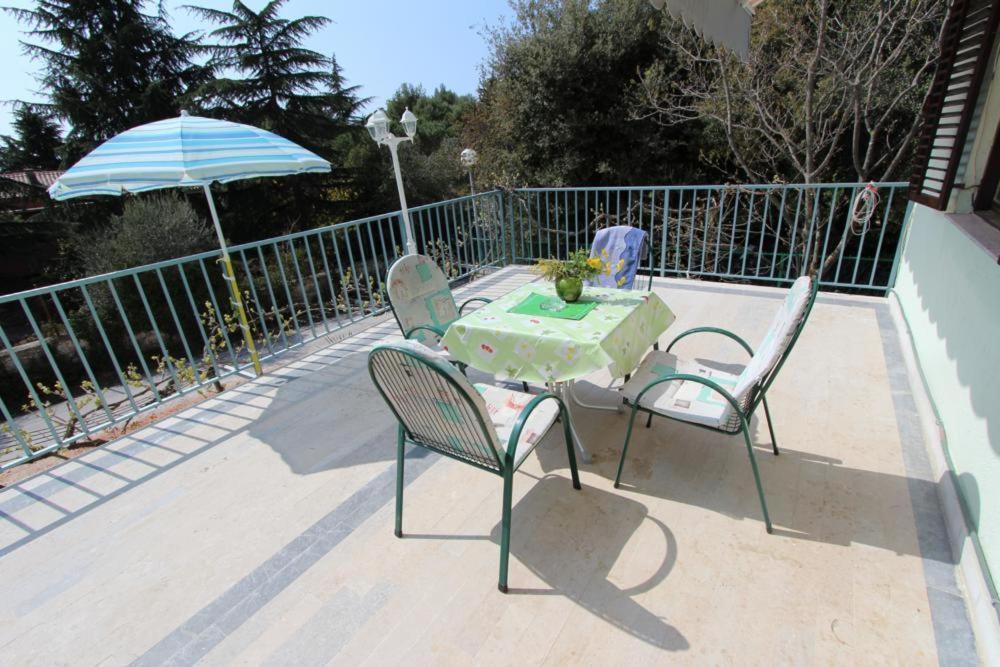 Apartments Sandra Rovinj Ruang foto